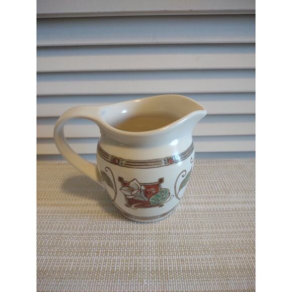 Pfaltzgraff USA MISSION FLOWER Stoneware Creamer Milk Pitcher 4.25" tall - Picture 1 of 6